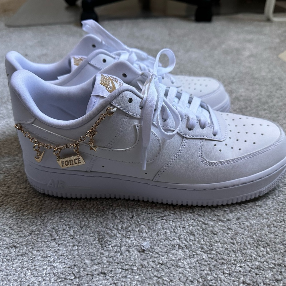 Nike White Air Force 1 Sneakers with Gold Charm